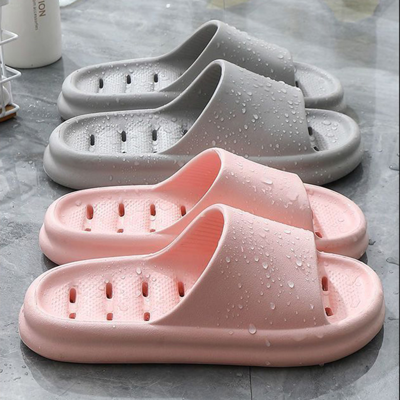 Mule Slip On - Ciabatte da doccia in EVA traforate