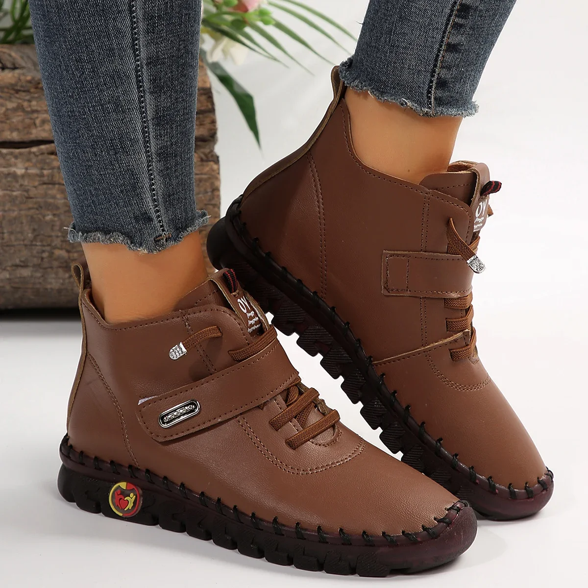 Stivali Donna Inverno 2025 Nuo - Women'S Shoes Hands Free recensione e prezzo