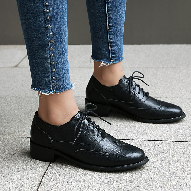 Scarpe Oxford Brogue da donna  - Oxford Lace Up Women recensione e prezzo