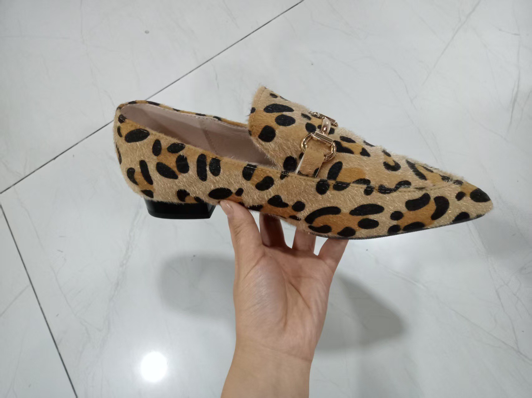 Scarpe da Donna con Stampa Leo - Mule Slip On recensione e prezzo