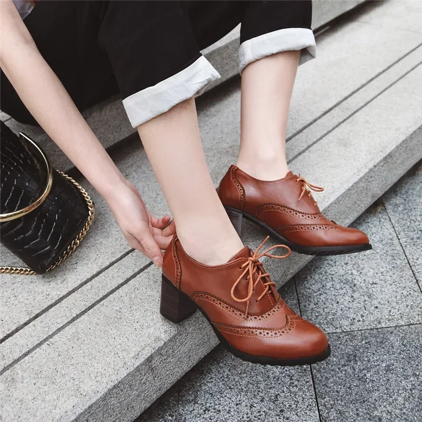 Oxford da donna britanniche co - Oxford Lace Up Women recensione e prezzo