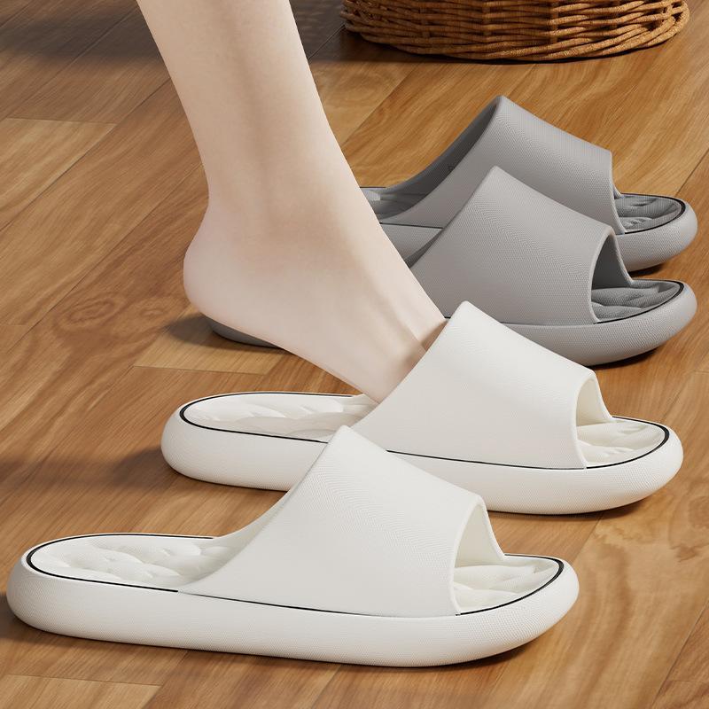 Pantofole con motivo a linea p - Mule Slip On recensione e prezzo